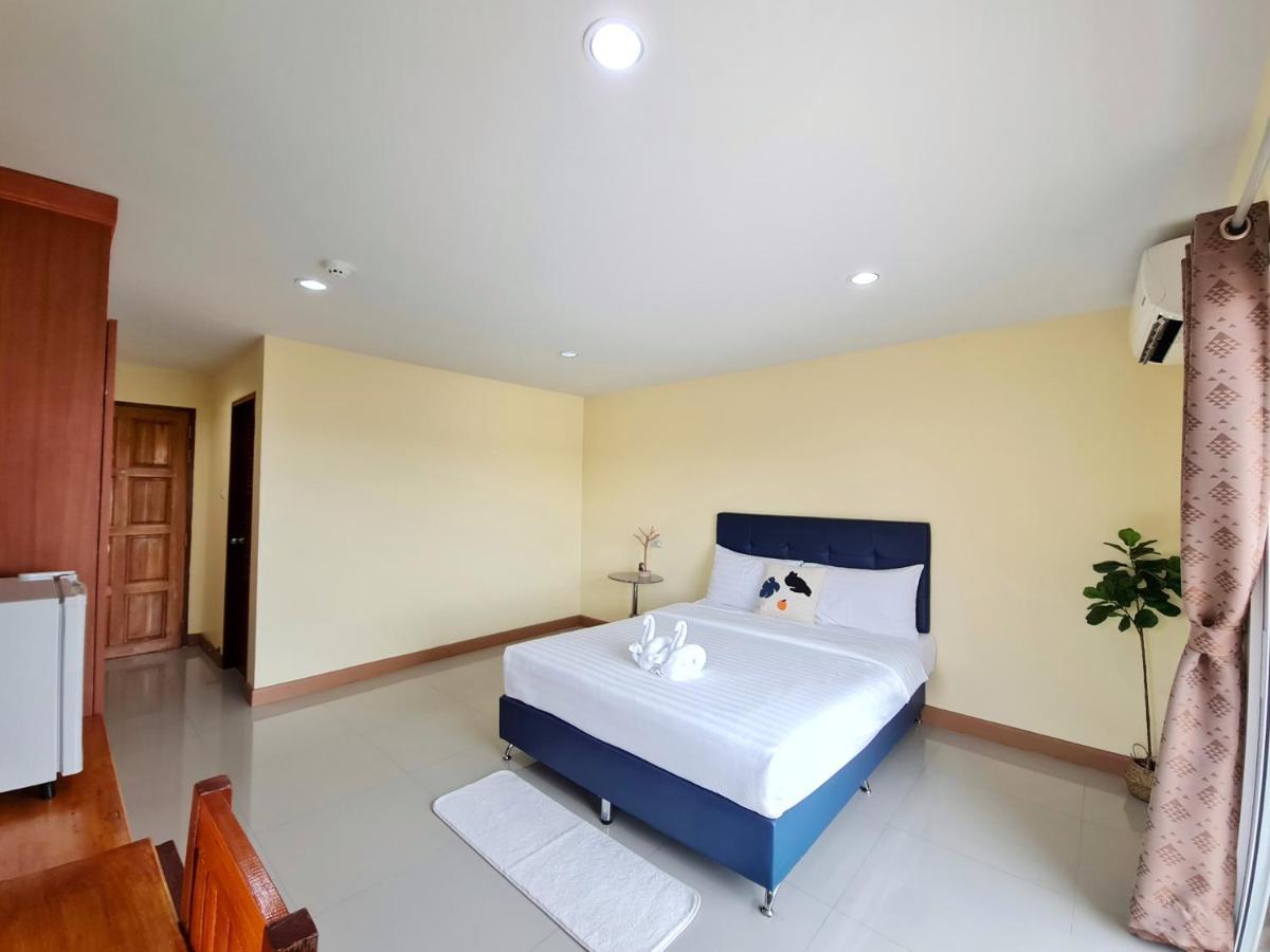 Hotel Jaroonsak Grand Trang Exterior foto
